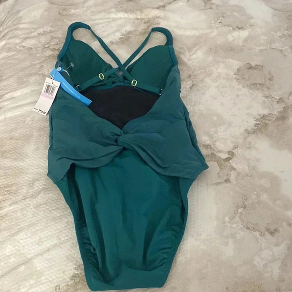 Bleu Rod Beattie TROPIC THUNDER Twist &
Shout Plunge One-Piece Swimsuit - Picture 5 of 8